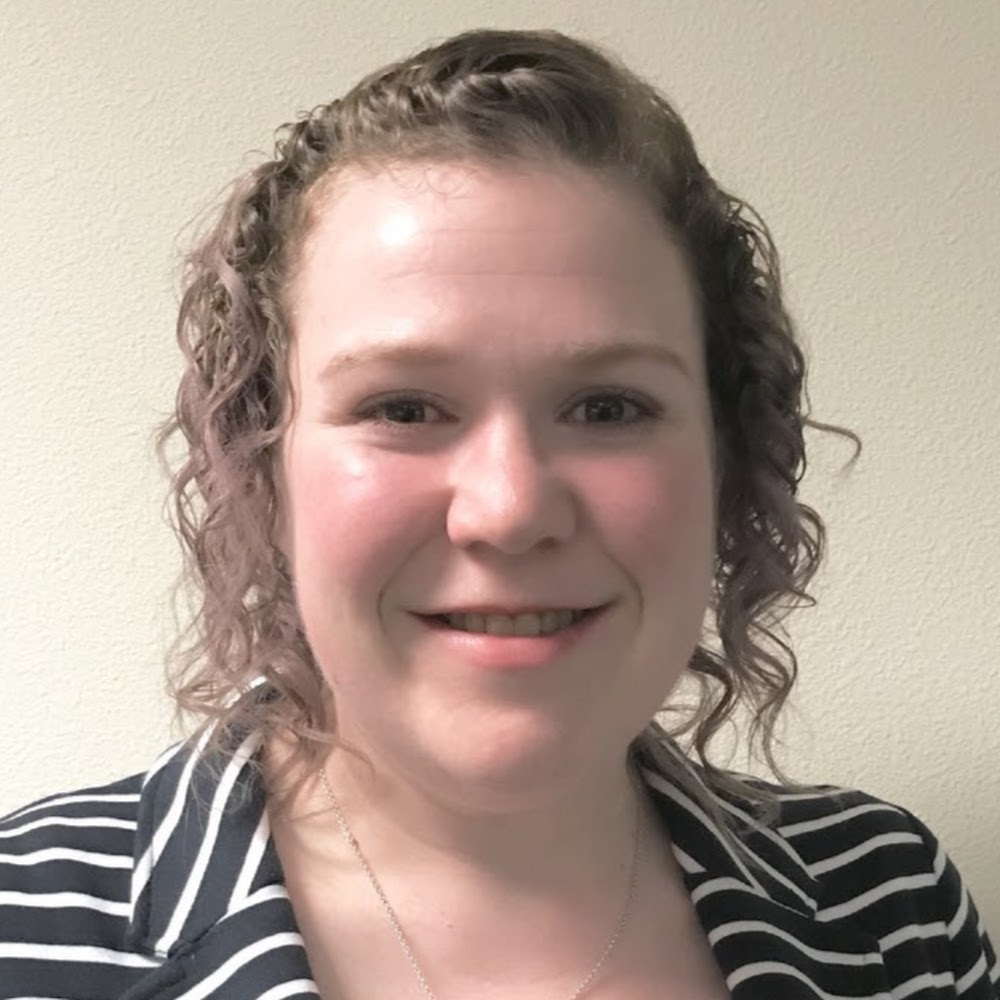 Meet your Posher, Shana